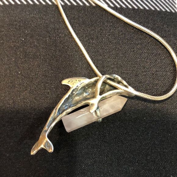 925 Solid Dolphin 🐬 with Crystal Rose Quartz - Picture 2 of 9